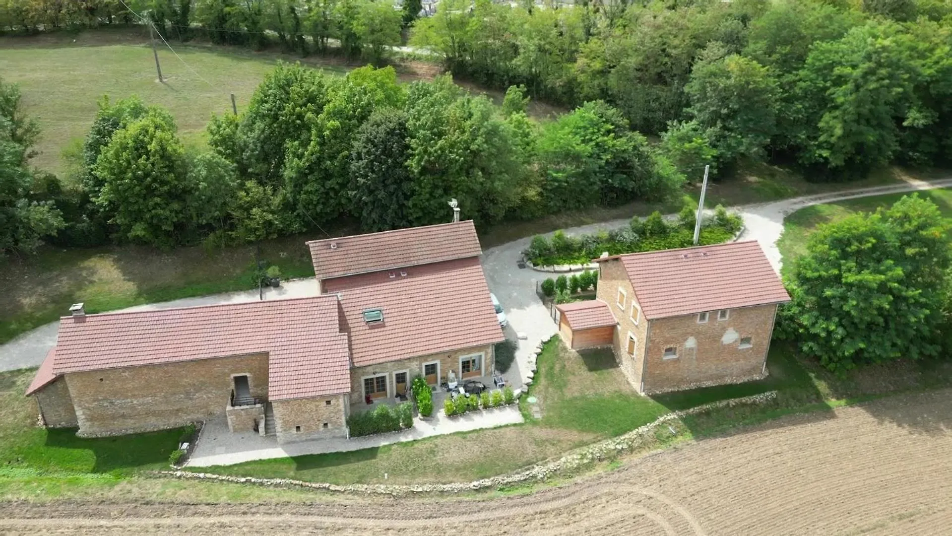 Gite La Buissonniere 2 Villemoirieu